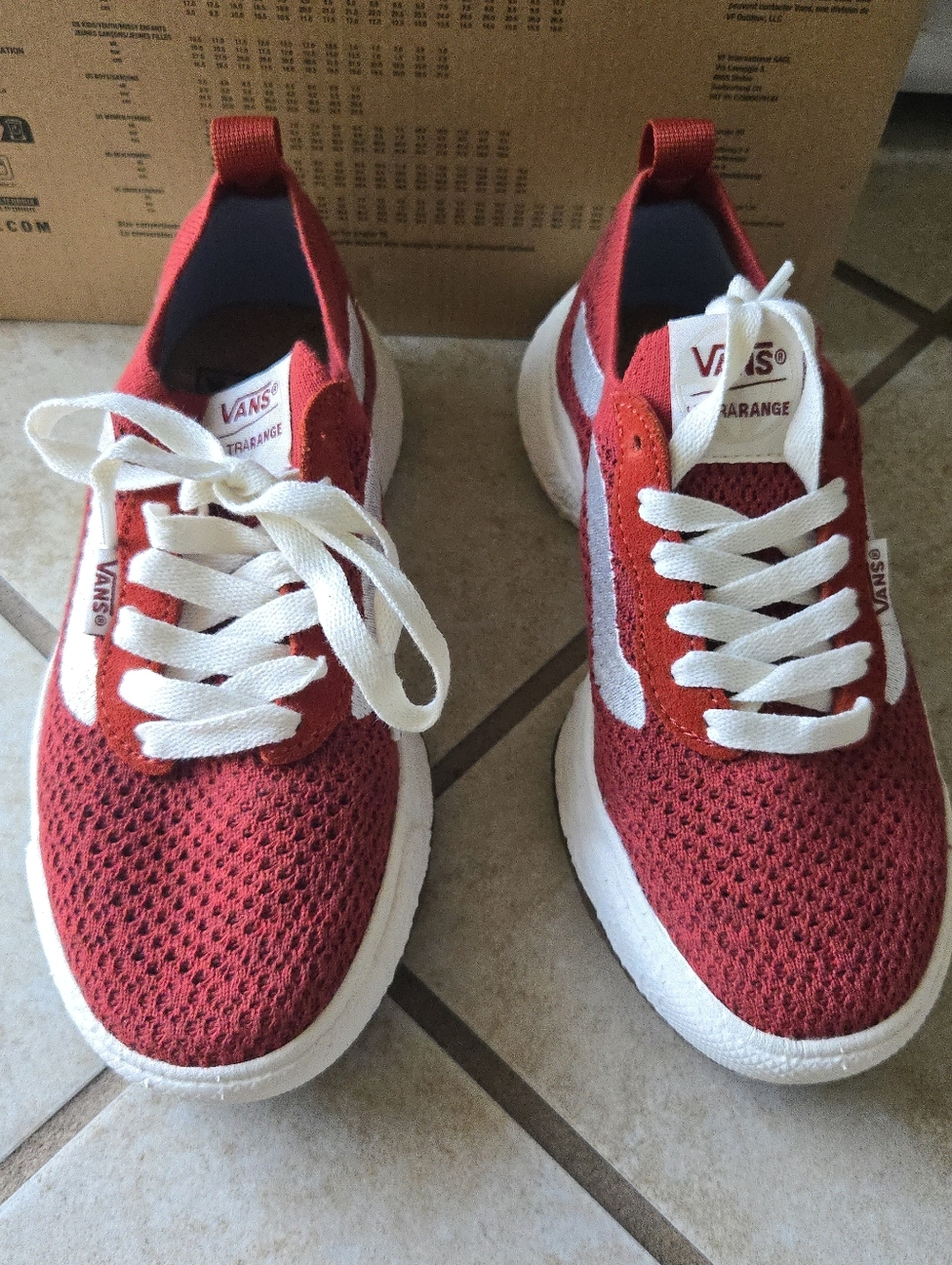 Vans Ultrarange Vr3 Knitted Women Size 5 Red And White Lightweight 042026 - Picture 2 of 8